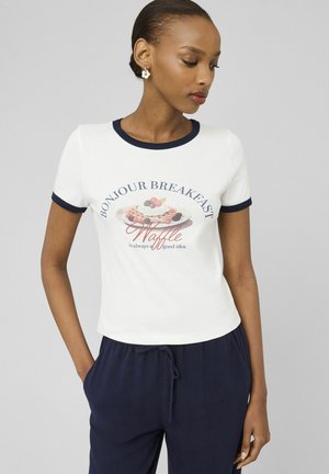 IMPRIMÉ À BORDS CONTRASTÉS - T-shirt imprimé - blanc écru