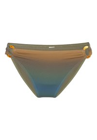 Sélectionné, camel lake