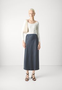 Gina Tricot ELASTIC MIDI SKIRT - Jupe longue - grisaille