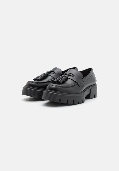 Stuart Weitzman NOLITA TASSEL LOAFER - Plateaupumps - black