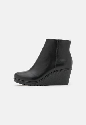 Ankle Boot - black