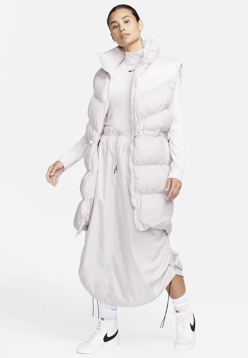 Nike Sportswear Bodywarmer lila