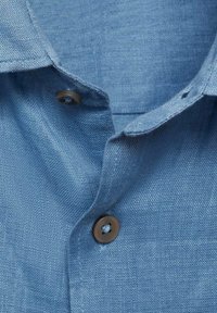 Thumbnail Image 6