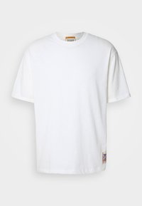 LOOSE FIT BACK ARTWORK - Camiseta estampada - swan