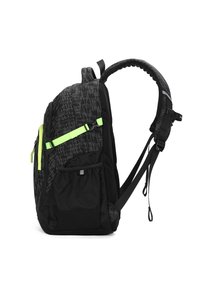 Zaino nero con un motivo geometrico, dettagli in verde neon, spallacci regolabili e numerosi scomparti. Tessuto testurizzato e retro in rete.