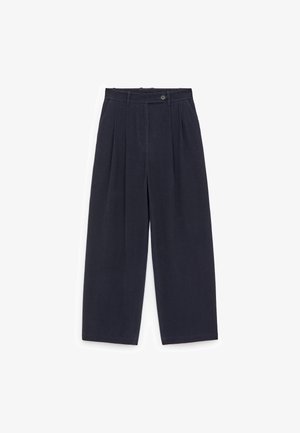Wide-leg trousers in dark navy, made from textured fabric. Features pleats at the front, a buttoned waistband, and side pockets.