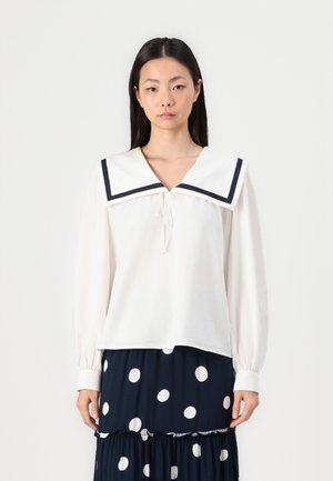 PCSIGGA  - Bluse - cloud dancer