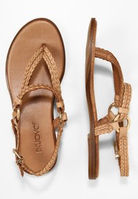 Inuovo Tåsandaler - light brown