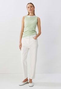 someday. SLIM FIT RIB - Top - linden green