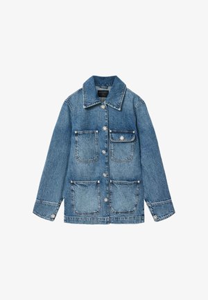 Blaue Jeansjacke mit Kragen, vier aufgesetzten Taschen und dekorativen blumenförmigen Knöpfen vorne und an den Manschetten.