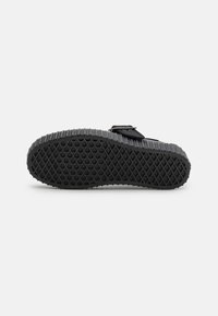 Vans CREEPER - Ballerines - grunge core black