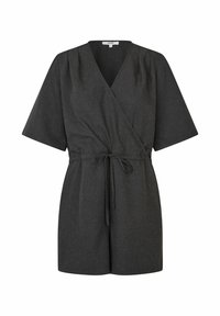 Combinaison avvolgente grigio scuro con maniche corte, cintura cinchata con cravatta e tessuto testurizzato. Presenta un profondo scollo a V e una vestibilità rilassata.