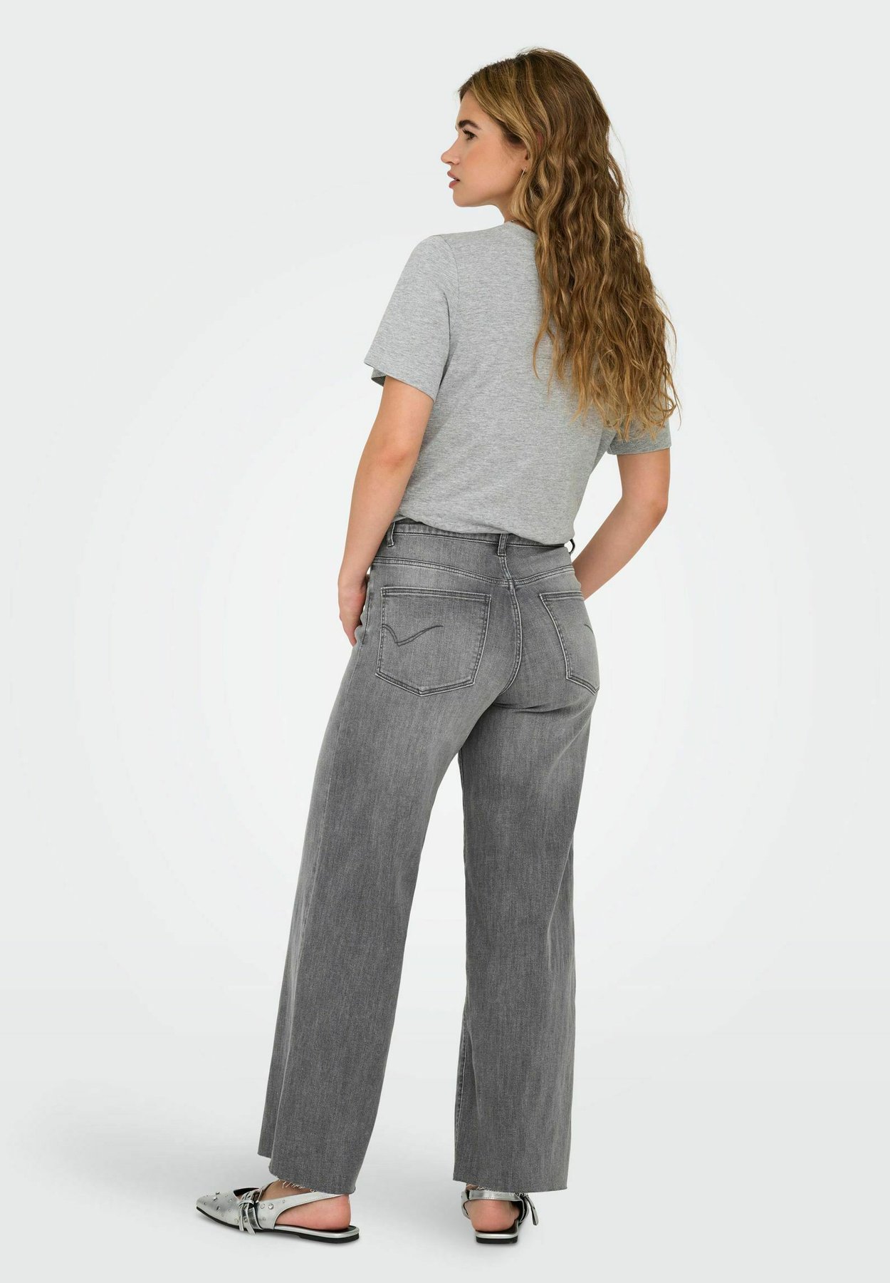 Wide-fit ONLANN-MADISON High waist Cropped Fit