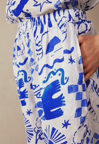 Next WIDE LEG TALL - Kelnės - blue white