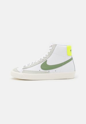Nike Sportswear Sneakers hoog - white