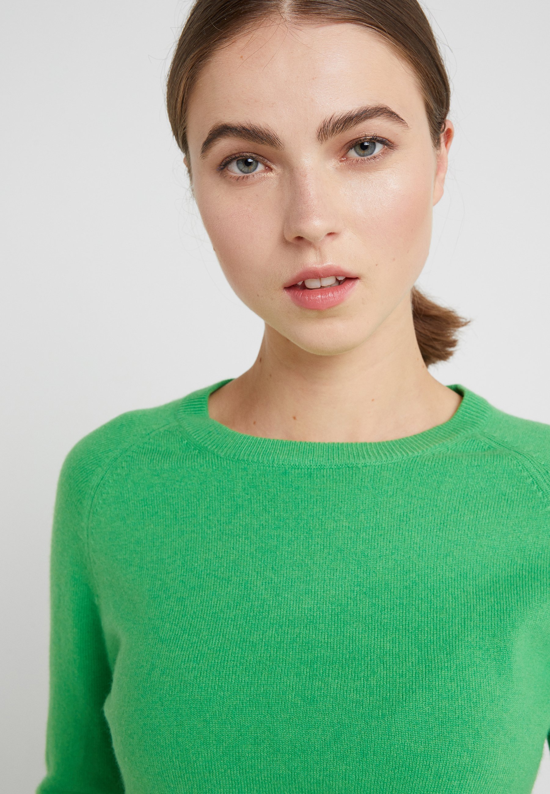 cashmere green jumper