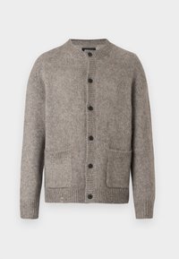 Cardigan gri deschis fabricat din lână moale, având un guler rotund, șase nasturi negri și două buzunare frontale. Model tricotat texturat.