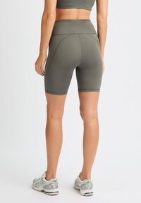 Röhnisch FLATTERING HIGH WAIST - Leggings - gunmetal