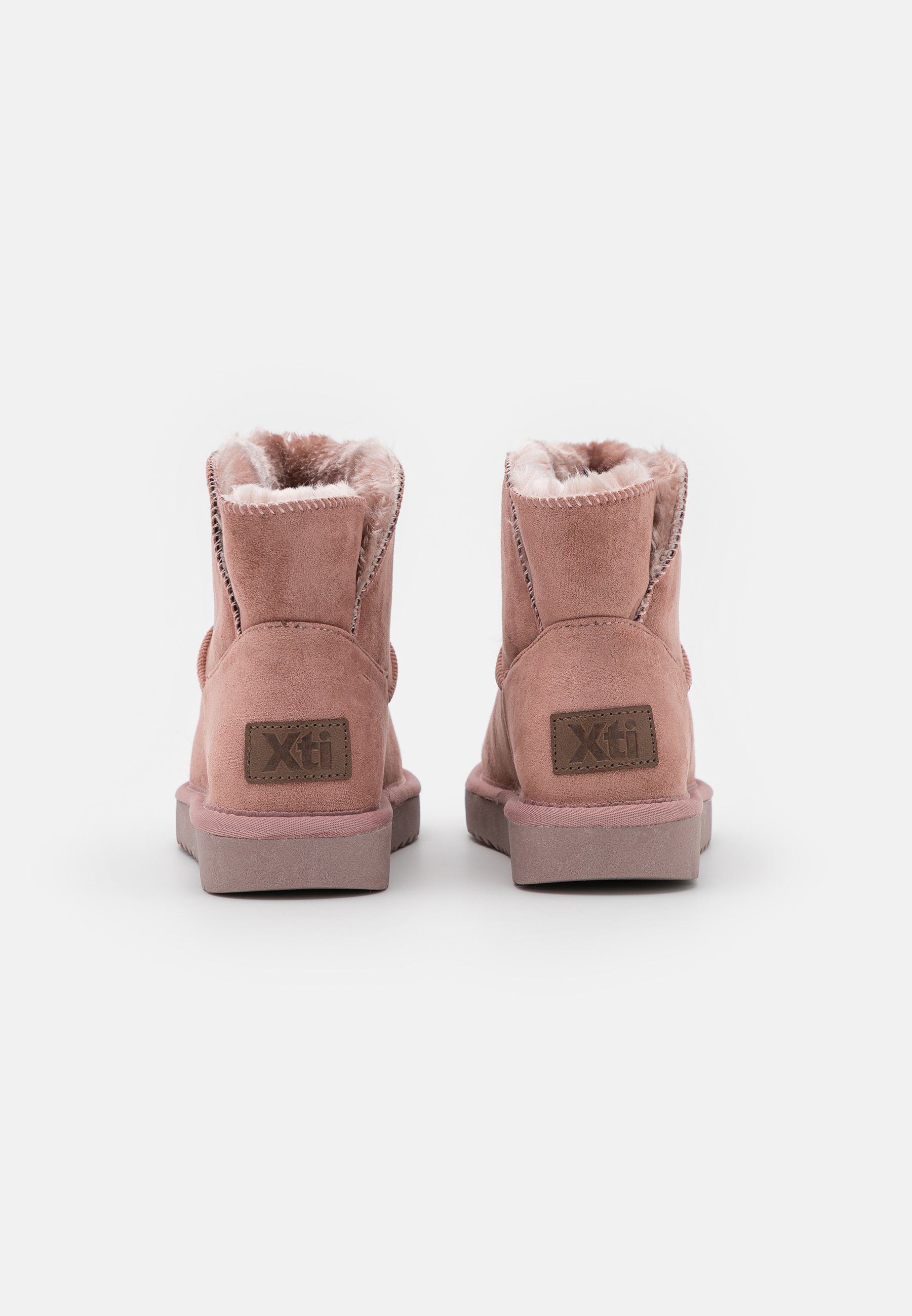 XTI Korte laarzen - nude - Zalando.nl