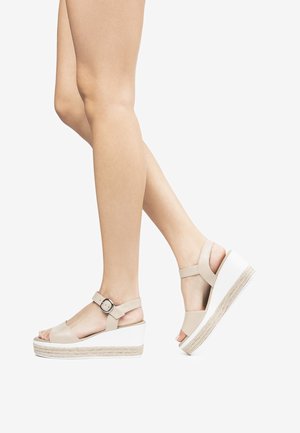 Sandalen met plateauzool - lino