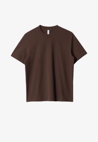 Unselected, dark brown