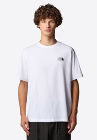 The North Face HALF DOME PHOTO  - Triko s potiskem - tnf white tnf black lim