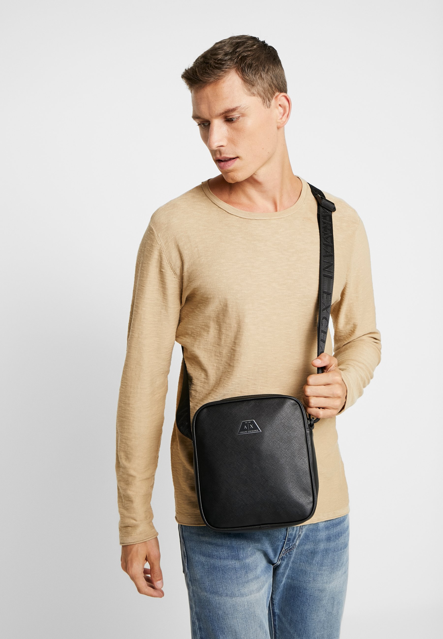Armani Exchange Borsa a tracolla - nero - Zalando.it
