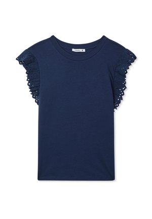 T-shirt blu navy a maniche corte con dettagli in pizzo ad occhio intricato. Realizzato in un tessuto morbido e leggero. Classico scollo rotondo.