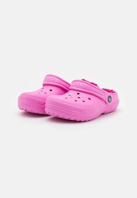 Crocs CLASSIC - Pantofole - rosa