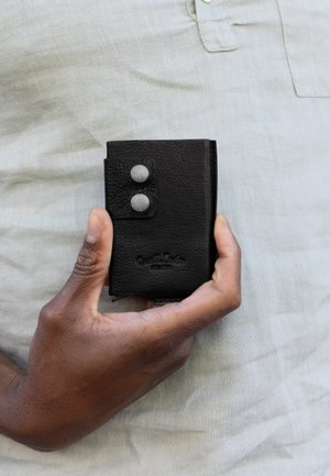 Gusti Leder, MAN WALLET TILO - Geldbörse - schwarz
