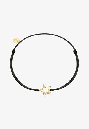 Čierny nastaviteľný náramok s čiernym lankom, s centrálnym zlatým otvoreným hviezdičkovým príveskom a malým zlatým okrúhlym štítkom pri uzle.