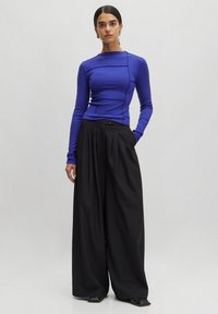 EDITED Langarmshirt - blau
