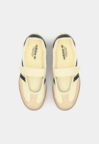 adidas Originals SAMBA JANE - Bailarinas con hebilla - cream white/core black