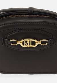 Lauren Ralph Lauren JORDYNN CROSSBODY MEDIUM - Axelremsväska - black