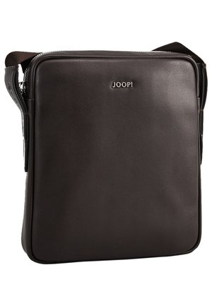 ZZO15C704 - Bandolera - dark brown