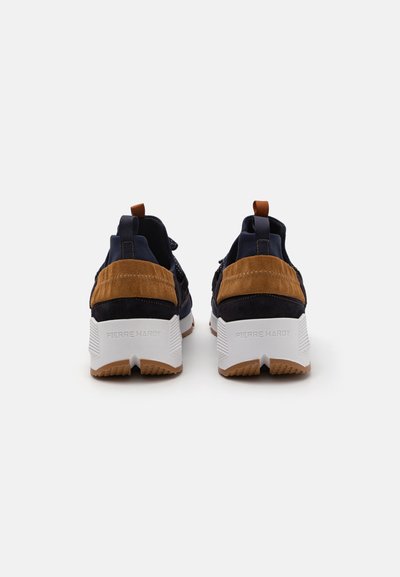 Pierre Hardy TREK COMET - Treniņu apavi - navy/camel