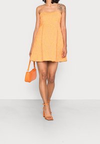 Glamorous Cocktailkleid/festliches Kleid - orange
