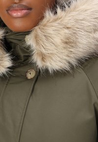 Tommy Hilfiger Parka - olive