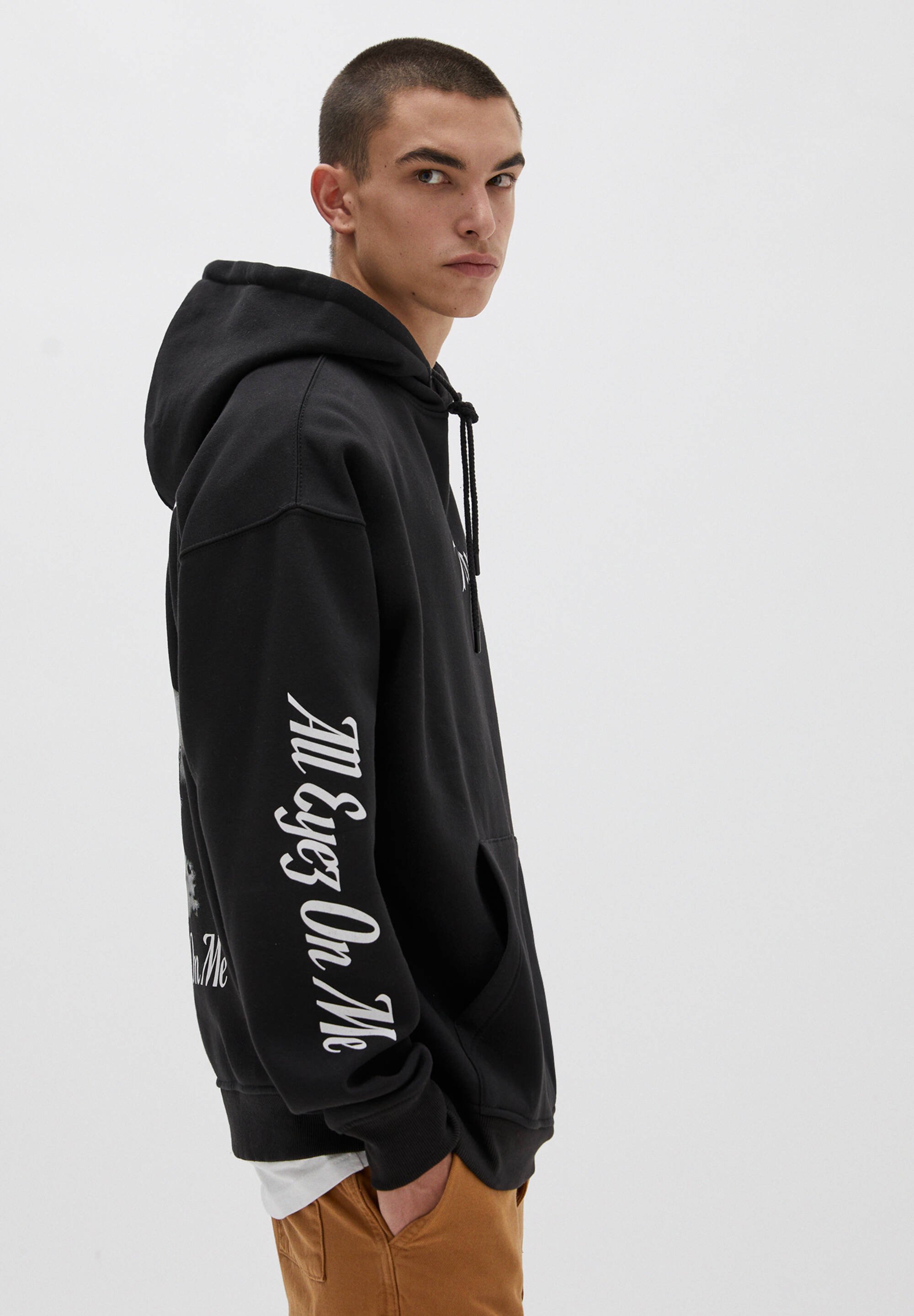 tupac hoodie pull and bear