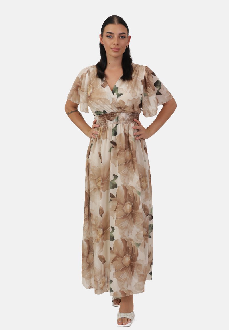 Robe maxi en beige clair avec motif floral, dotée d'un décolleté en V, de manches courtes et d'une taille smockée pour une silhouette ajustée.