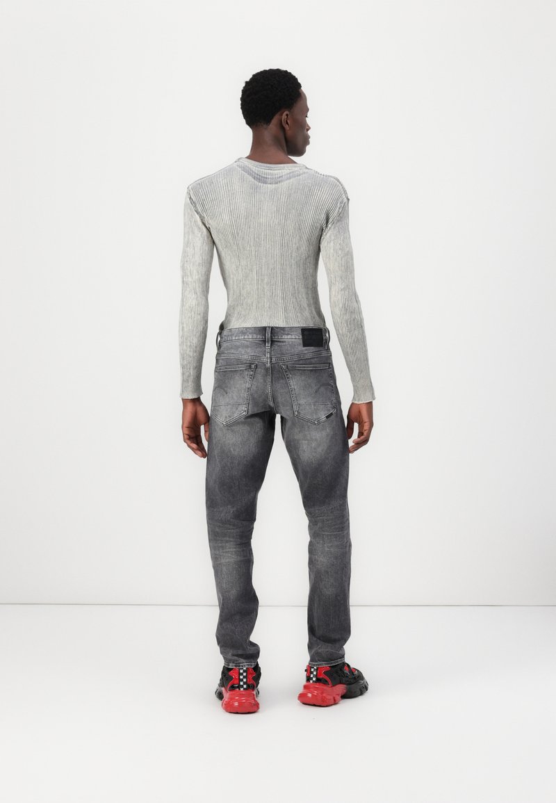 Jeans G-Star Bond Loose Tapered - Gris - Taille 27/32 - Neuf Avec Étiquettes - Coupe Décontractée