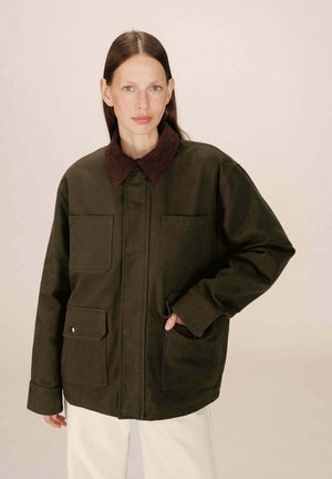 UTILITAIRE SORAYA - Veste mi-saison - vert foret