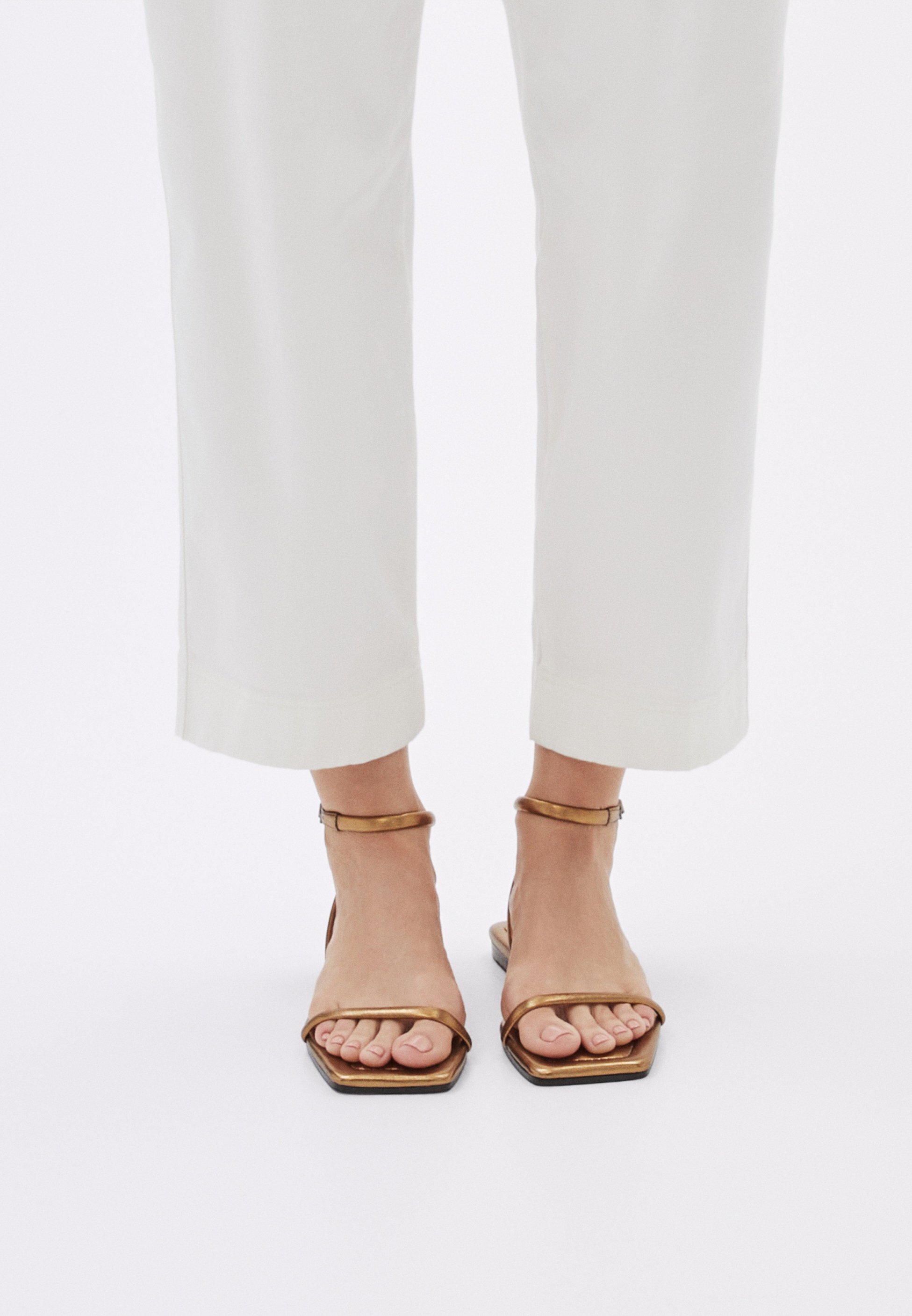 massimo dutti riemensandalette