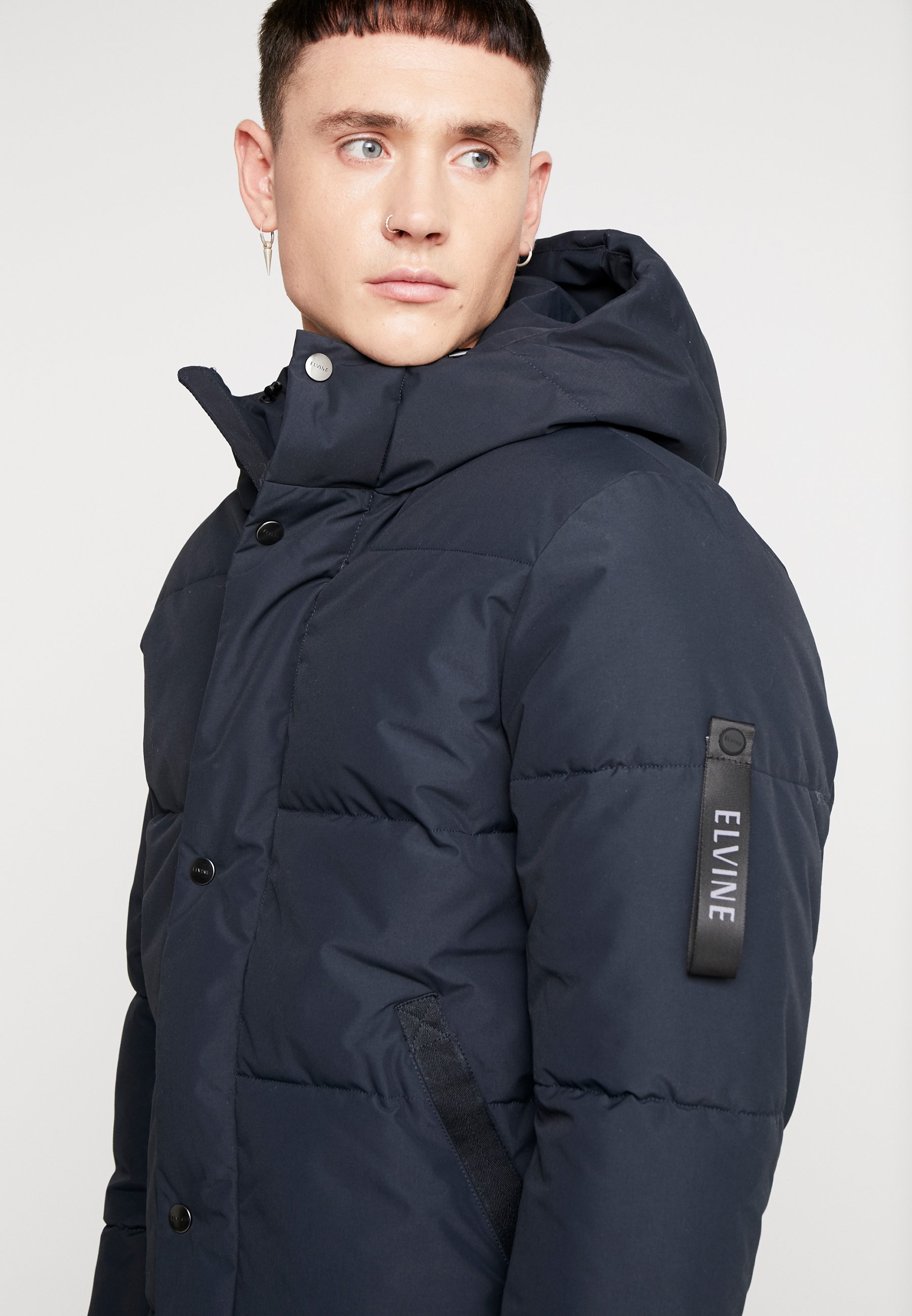 Elvine BROR Vinterjacka dark navymörkblå Zalando.se Elvine Vinterjackor: Köp upp till −30% | Stylight