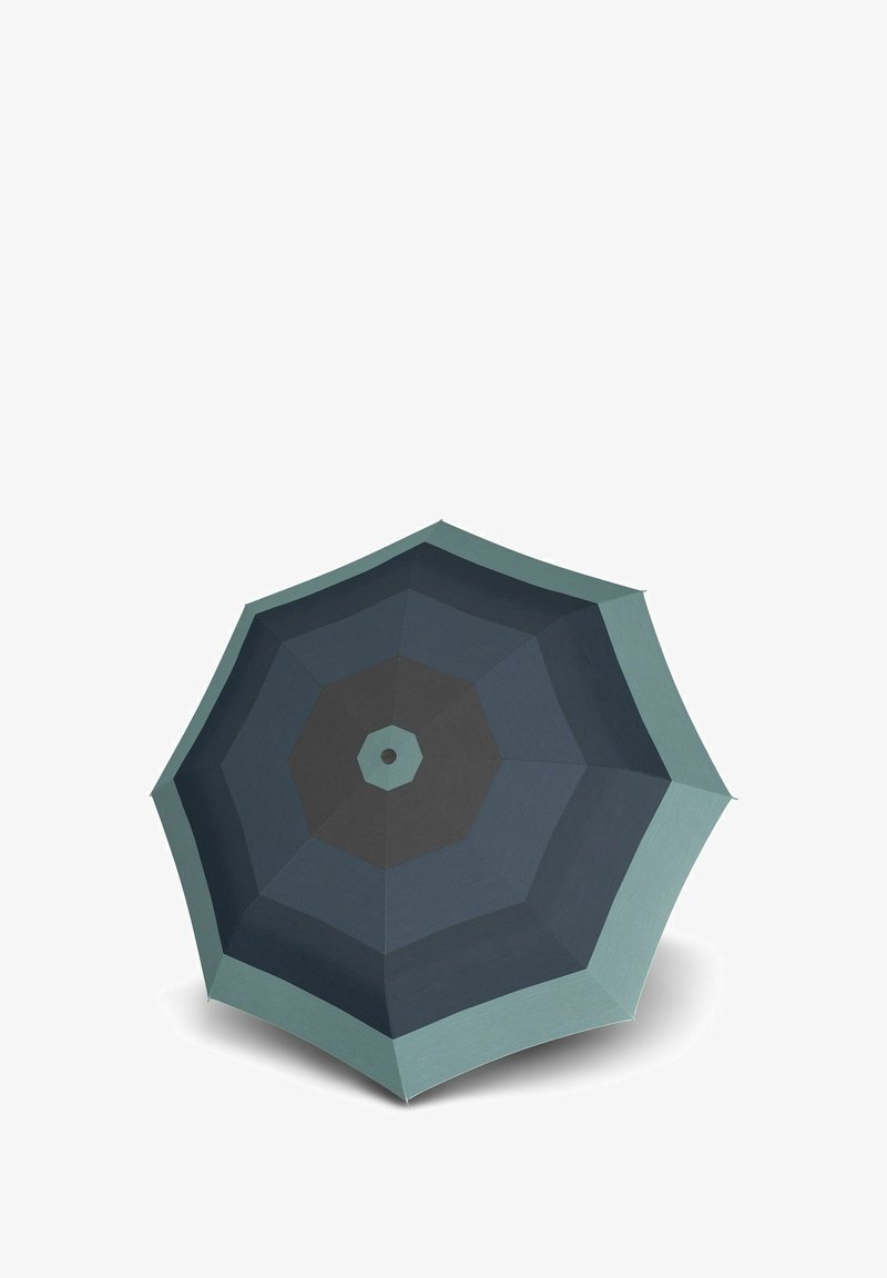 Paraplu met een hexagonale vorm in verschillende tinten blauw en groen. Geweven stofpanelen met een centrale knop en geen zichtbare hardware.