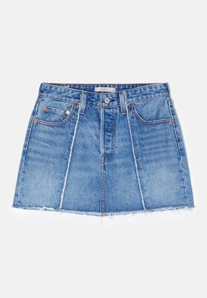 Denim skirt in light blue with frayed hem, high waist, and two front pockets. Features metal hardware and subtle fading design.