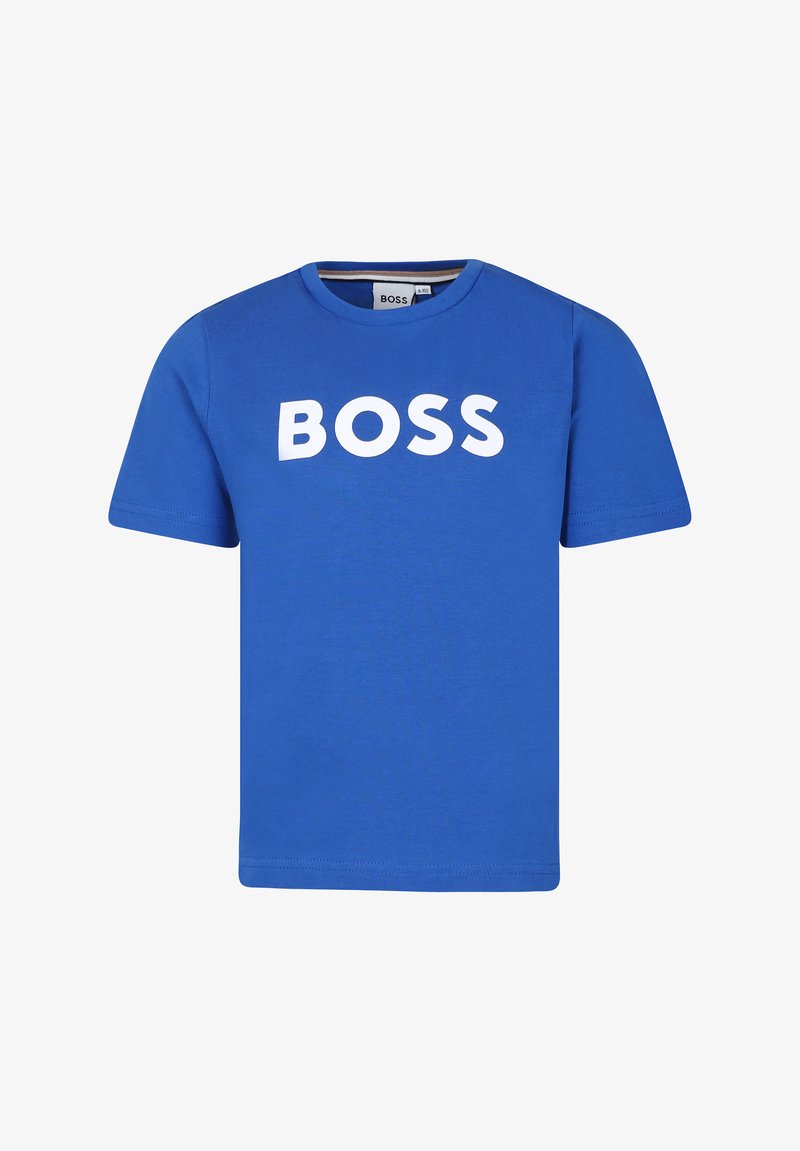T-shirt en coton bleu avec des manches courtes et un col rond, portant "BOSS" imprimé en grandes lettres blanches sur la poitrine.