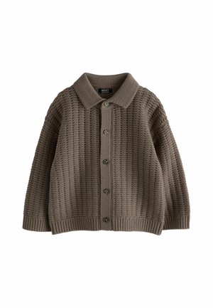 Brauner gestrickter Langarm-Cardigan mit Kragen, fünf Knöpfen vorne und gerippten Bündchen und Saum.