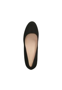 Ballerina nera in suede con punta rotonda e fodera interna liscia. Presenta un design minimalista e una sottile marchiatura dorata sulla soletta.
