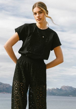 BIZUU MIRADO - T-shirt print - black